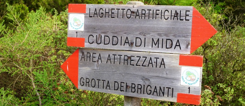trekking