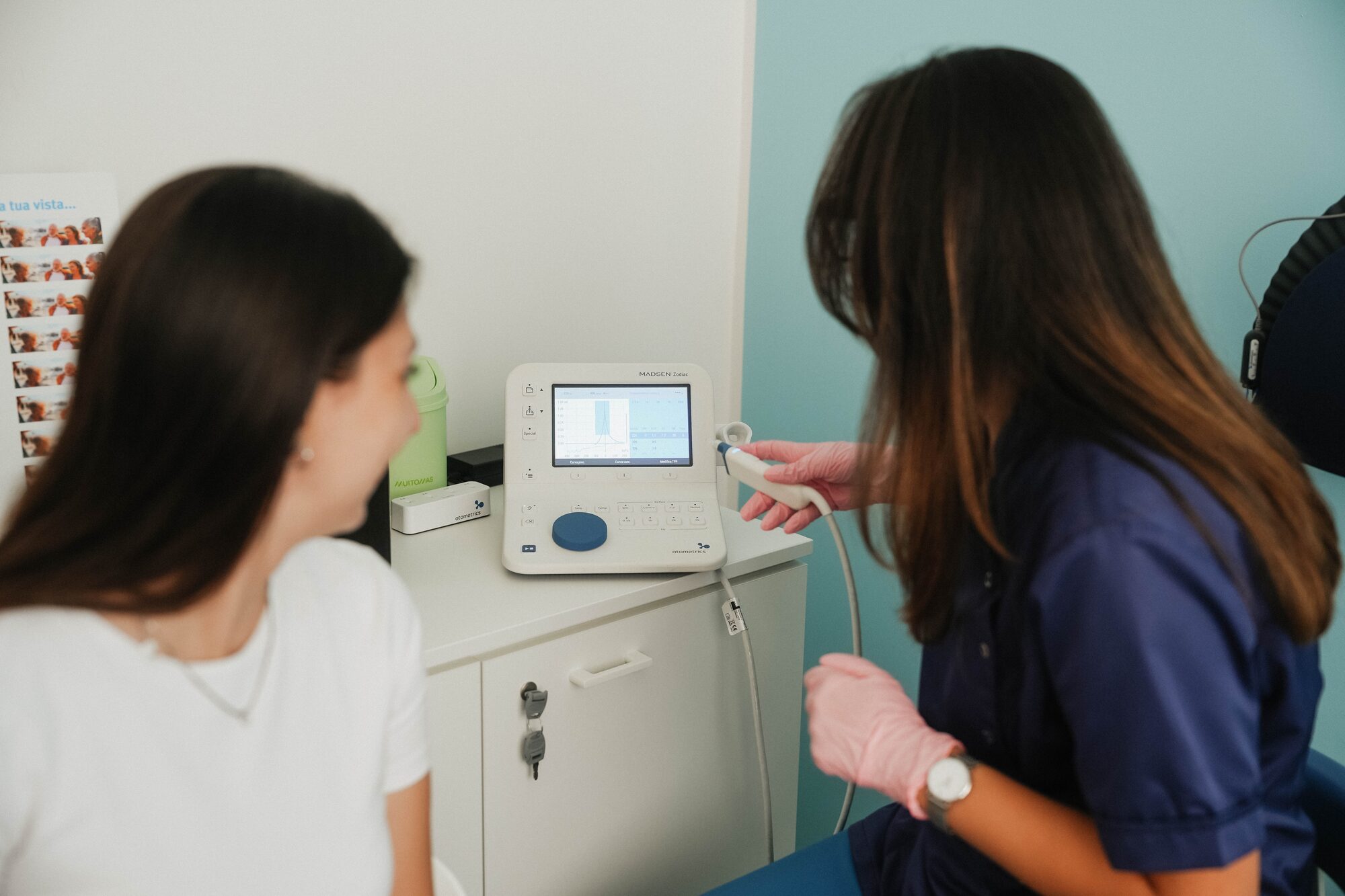 Esame audiometrico in cabina silente Otosense — misurare per capire, non per archiviare.